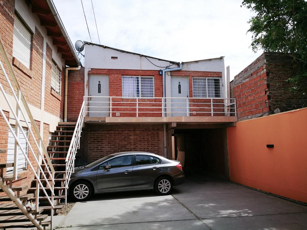 Departamentos Las Araucarias- 2 A 5 Personas Con Estacionamiento Neuquén Exterior photo